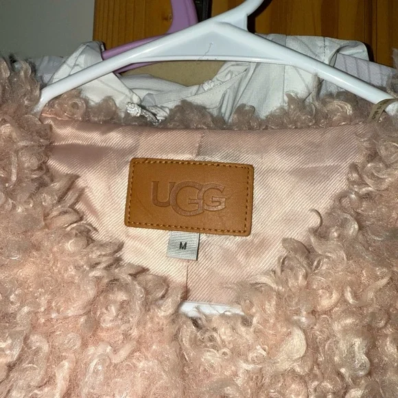 UGG Blush Fuzzy jacket - Picture 2 of 4